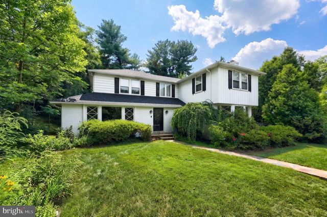 136 RATHTON RD, York, PA 17403