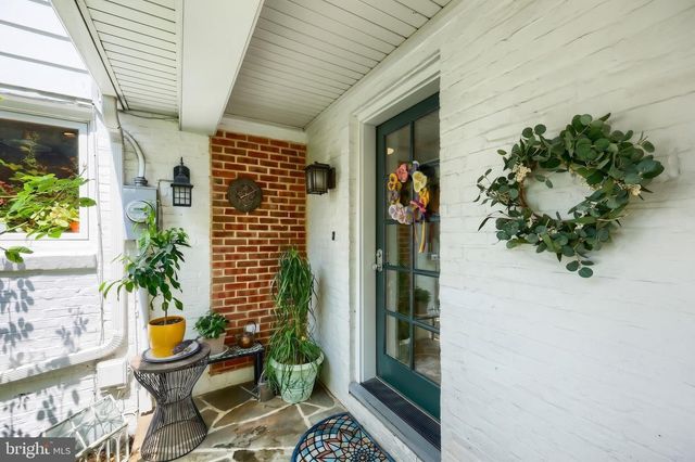 136 RATHTON RD, York, PA 17403