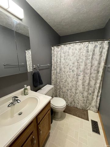 2208 E Southway Boulevard, Kokomo, IN 46902