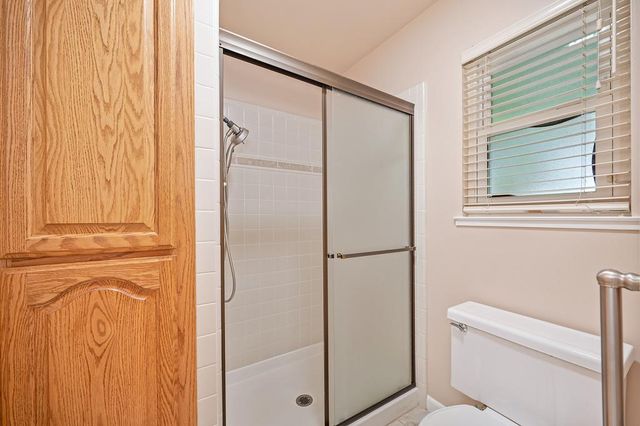 2513 Knightwood Way, Rancho Cordova, CA 95670