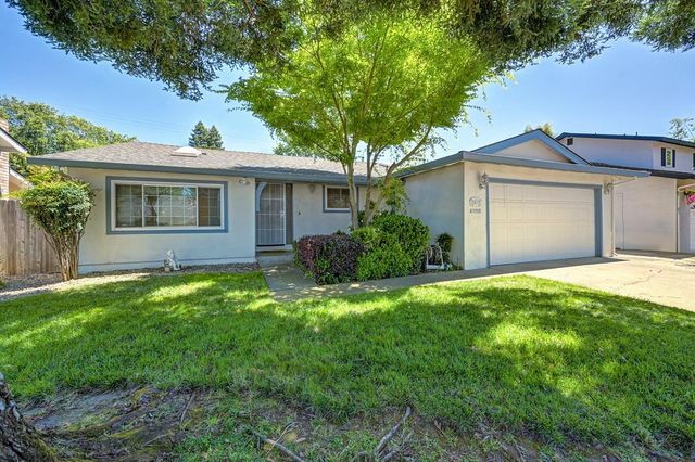 2513 Knightwood Way, Rancho Cordova, CA 95670
