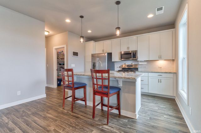 5509 Baywater Drive, Newburgh, IN 47630