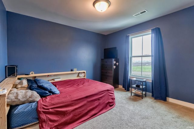 5509 Baywater Drive, Newburgh, IN 47630