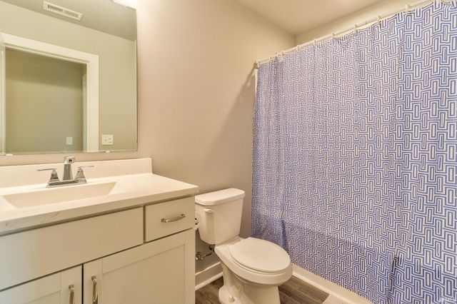 5509 Baywater Drive, Newburgh, IN 47630