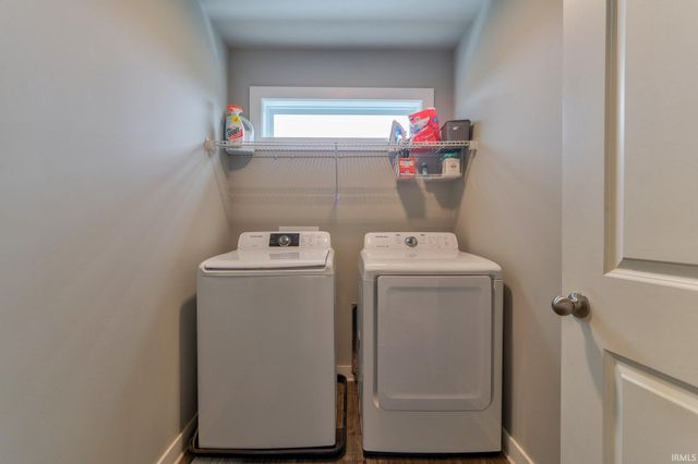 5509 Baywater Drive, Newburgh, IN 47630