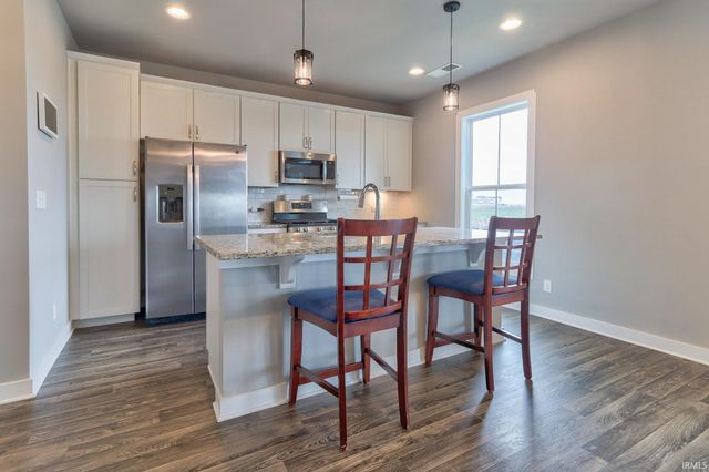 5509 Baywater Drive, Newburgh, IN 47630