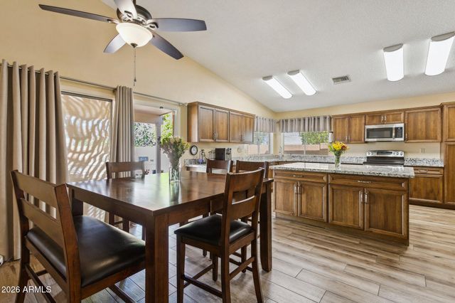 10908 N 57TH Avenue, Glendale, AZ 85304