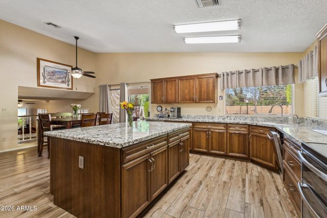 10908 N 57TH Avenue, Glendale, AZ 85304