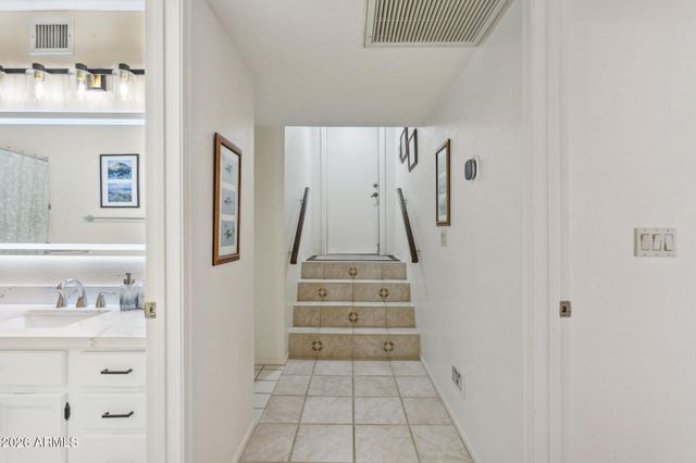 10908 N 57TH Avenue, Glendale, AZ 85304