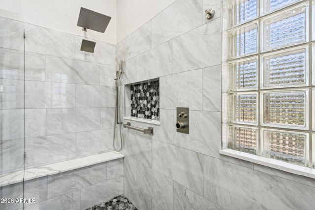 10908 N 57TH Avenue, Glendale, AZ 85304