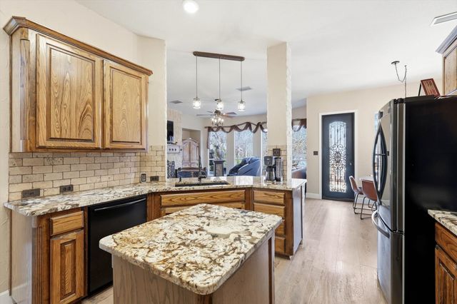 122 Shasta Drive, Hickory Creek, TX 75065