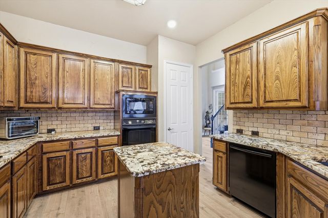 122 Shasta Drive, Hickory Creek, TX 75065