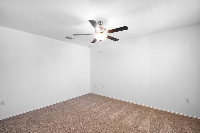 7317 Sparkling Light DR B, Del Valle, TX 78617