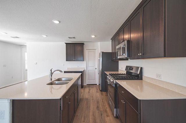 7317 Sparkling Light DR B, Del Valle, TX 78617