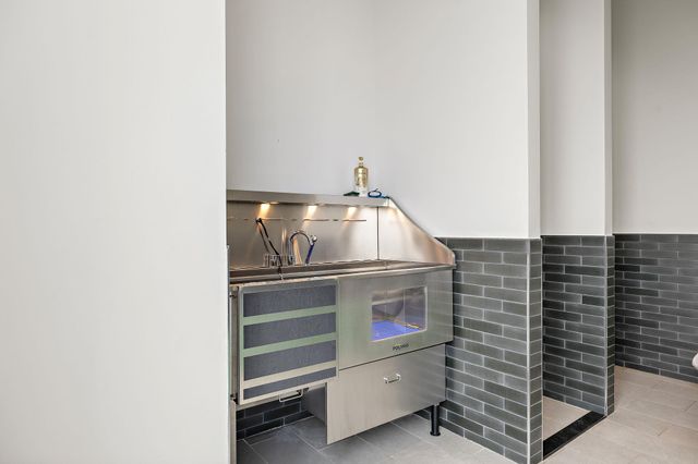 44 East Ave 1210, Austin, TX 78701