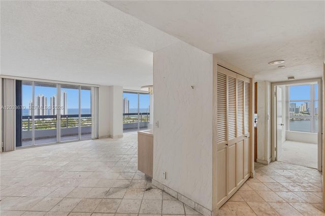 19195 NE 36th Court 2410, Aventura, FL 33180