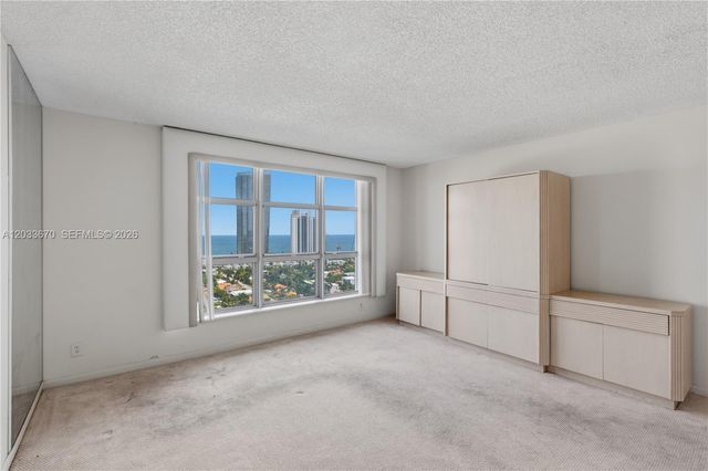 19195 NE 36th Court 2410, Aventura, FL 33180