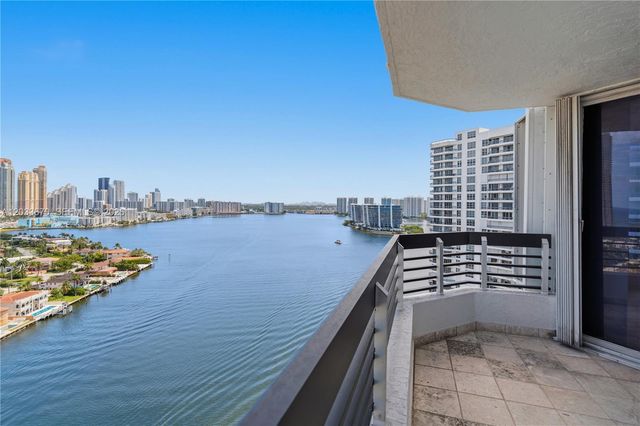 19195 NE 36th Court 2410, Aventura, FL 33180