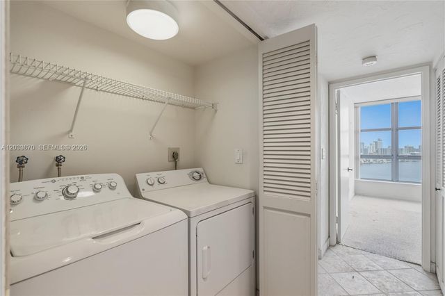 19195 NE 36th Court 2410, Aventura, FL 33180