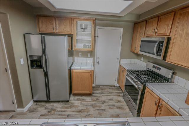 10190 Pennyroyal Street, Las Vegas, NV 89183