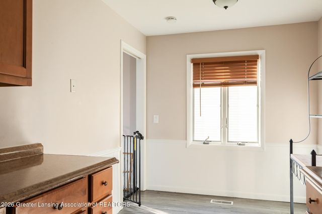 1426 Roxburgh Avenue, East Lansing, MI 48823