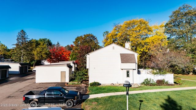1426 Roxburgh Avenue, East Lansing, MI 48823