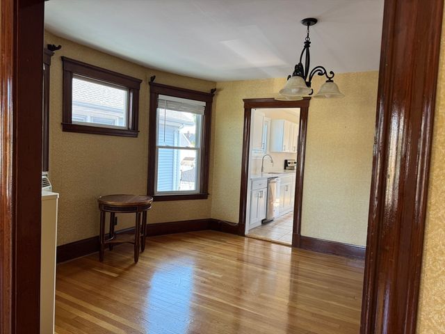 358 Eastern Ave 2, Lynn, MA 01902