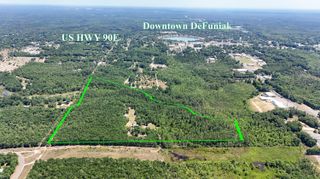 841 N 1St Street, Defuniak Springs, FL 32433