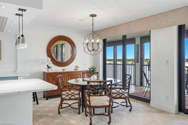 2400 Gulf Shore BLVD N 604, Naples, FL 34103