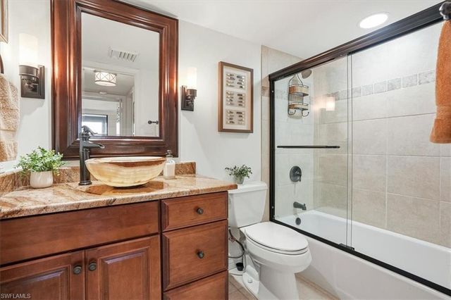 2400 Gulf Shore BLVD N 604, Naples, FL 34103
