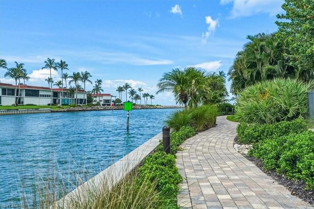 2400 Gulf Shore BLVD N 604, Naples, FL 34103