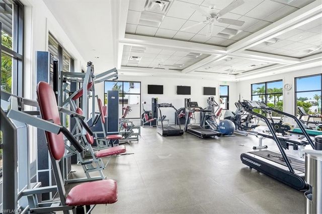 2400 Gulf Shore BLVD N 604, Naples, FL 34103