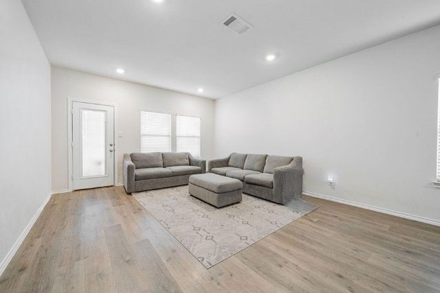 1415 Trillium Lane, Forney, TX 75126