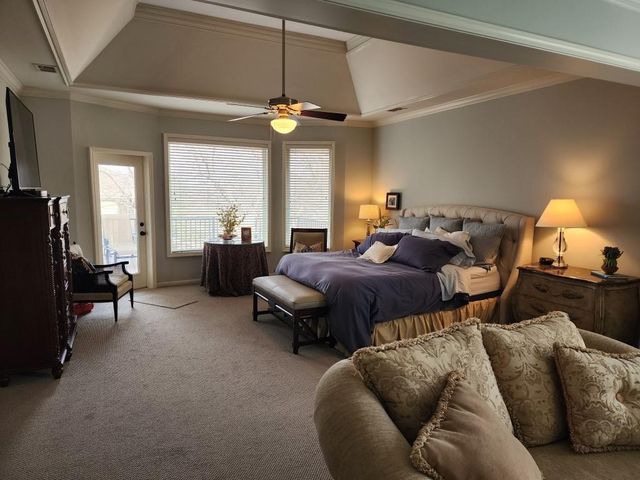 12713 Maple Street, Leawood, KS 66209