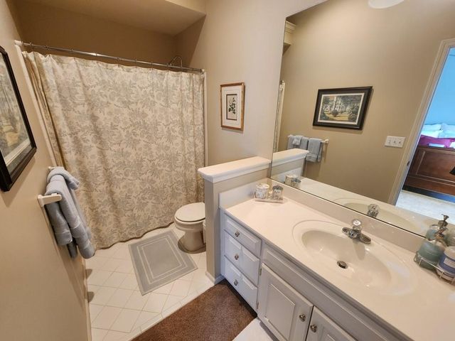 12713 Maple Street, Leawood, KS 66209