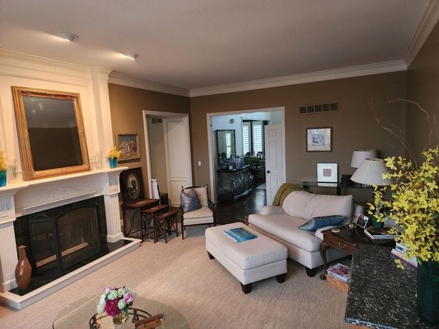 12713 Maple Street, Leawood, KS 66209