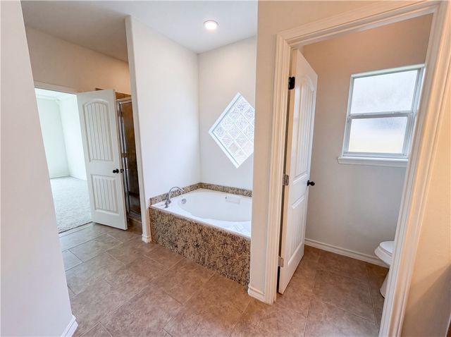5721 Loire Blvd, Corpus Christi, TX 78414