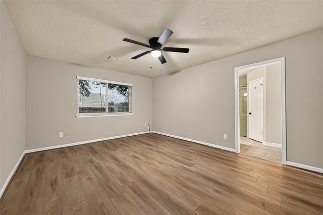 1818 Lansdowne Drive, Richmond, TX 77406