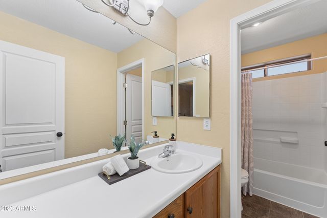 1028 S 240TH Drive, Buckeye, AZ 85326