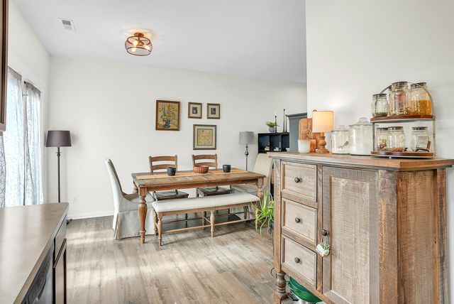 1049 E 117th Place, Crown Point, IN 46307