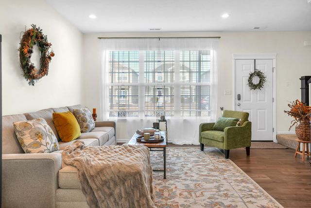 1049 E 117th Place, Crown Point, IN 46307