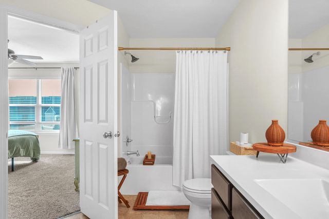 1049 E 117th Place, Crown Point, IN 46307