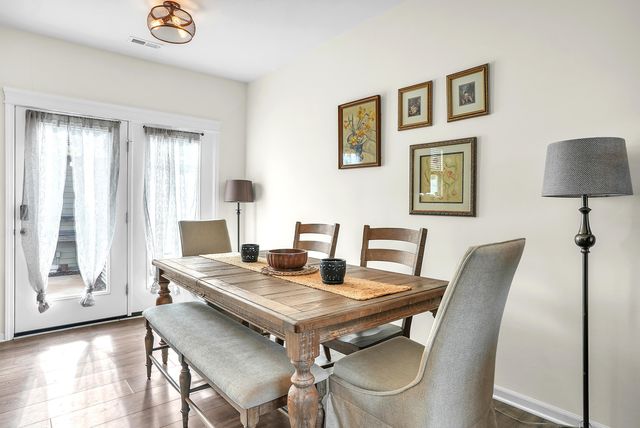 1049 E 117th Place, Crown Point, IN 46307