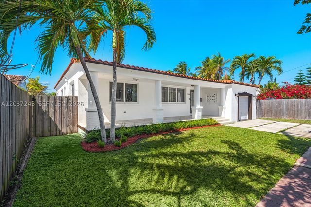 7940 Hawthorne Ave, Miami Beach, FL 33141