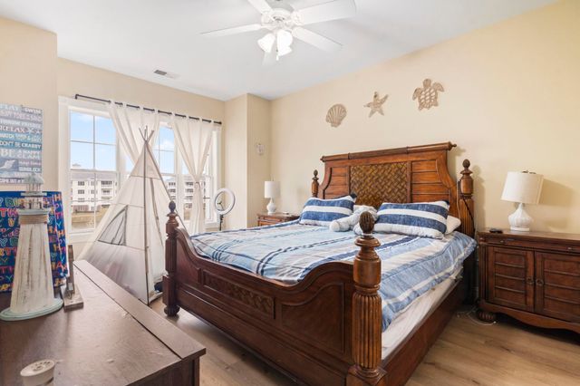 4847 Luster Leaf Cir Apt 301, Myrtle Beach, SC 29577