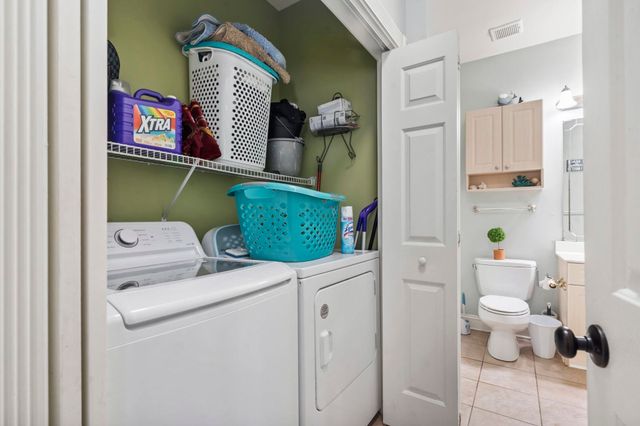 4847 Luster Leaf Cir Apt 301, Myrtle Beach, SC 29577