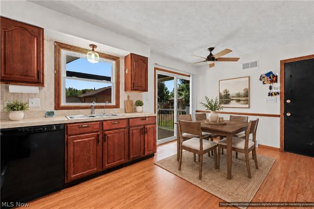 1524 Hightower Drive, Uniontown, OH 44685