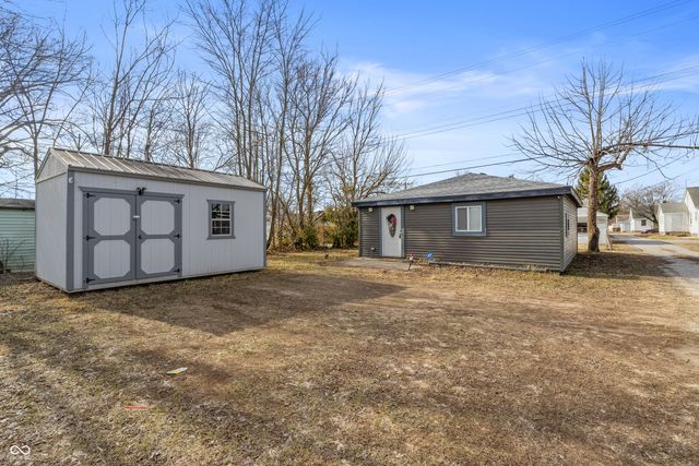 1918 Elm Street, Columbus, IN 47201