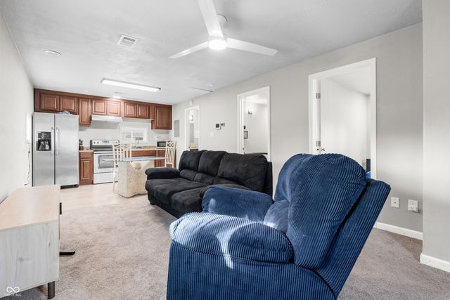 1918 Elm Street, Columbus, IN 47201