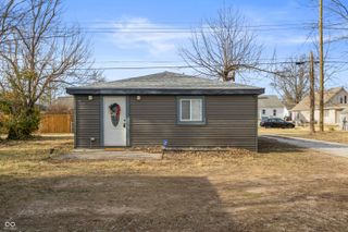 1918 Elm Street, Columbus, IN 47201